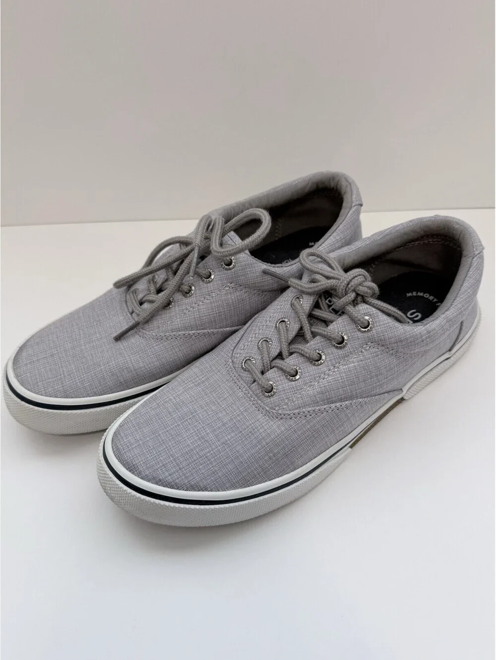Sperry Top-Sider Men’s 9 Gray Canvas Lace Up Sneakers Memory Foam Casual